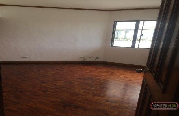 Condo for Rent01