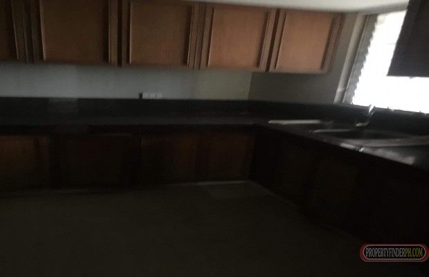 This  condominium  has amenities like gym pool and near at the mall an03