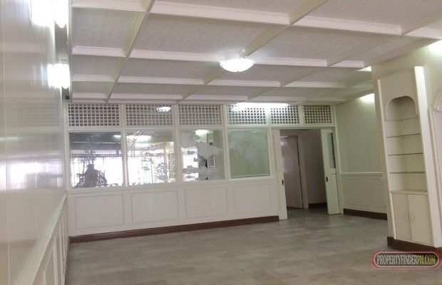 "For Lease: 5 Bedroom House and Lot in C. Benitez, QC"03