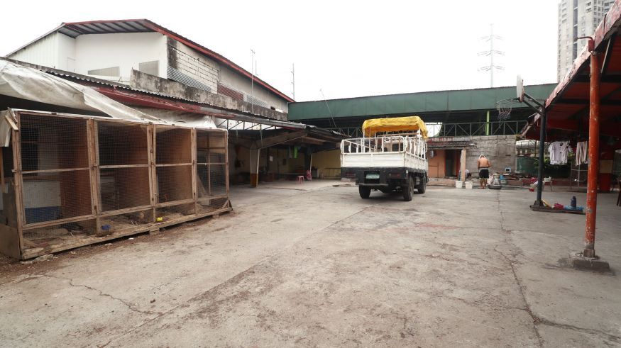 "Spacious Commercial Lot in Makati City, Philippines for Rent CL0001"03