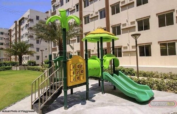 One Spatial Condo Unit03