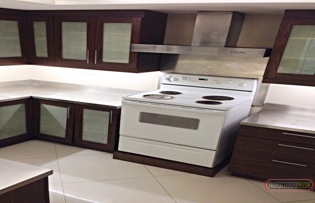 2BR at Hidalgo Place for Rent04