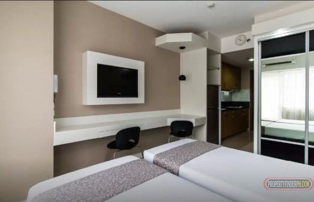 Tati Studio at Shell Residences Close to Mall of Asia 2 beds 1 bath a03