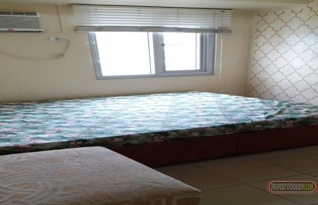 1 bedroom corner unit (fully furnished)03