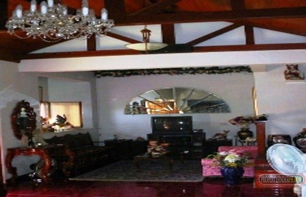 "Semi-Furnished, 1 1/2 Story House on Corner Lot with pool in Bermuda H"04