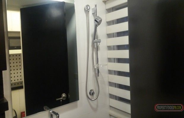 "Brand New, Fully Furnished, with loft"04
