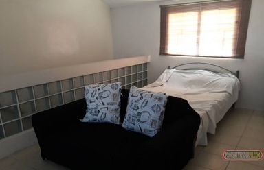 DECA Townhouse For Your Weekend Getaway In Clark. Huge space for the w02