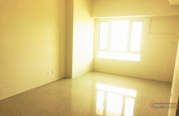 Fully Furnished 2 bedroom unit at The Beacon Makati04