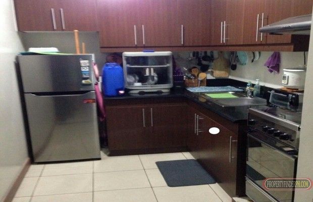 Fully furnished 2 bedroom condominium unit at Flair Towers03