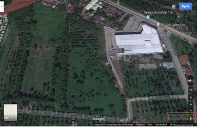 A Four (4) hectare commercial Lot for rent with fully concrete fence.02