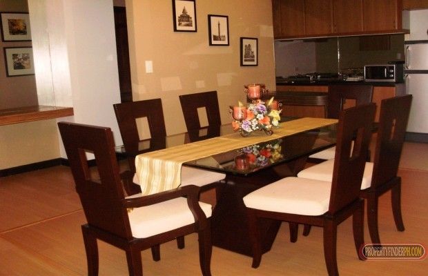 Fr rent Condo in BGC Taguig Forbeswood Heighst 3 bedroom Furnish04