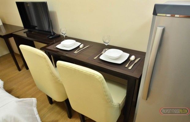 Fully Furnished Condo Unti for Rent at Laureano di Trevi Tower 203