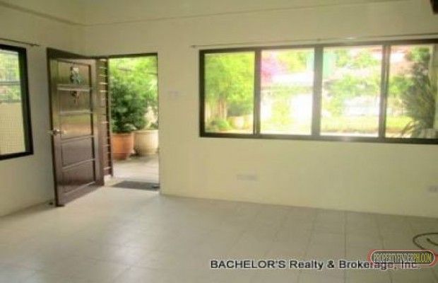 3 BR Apartment For Rent in Happy Valley Cebu City04