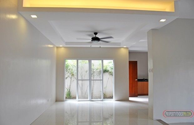 4BR Bungalow House For Rent Paradise Village Banilad03