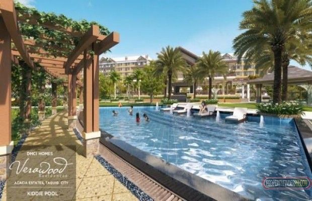 For Rent: Condominium at Acacia Estates03