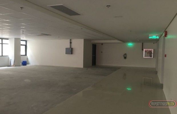 Office Space for Rent in Makati 300SQM.01