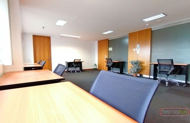15-Seater Window Office for Rent in Makati ALL IN03