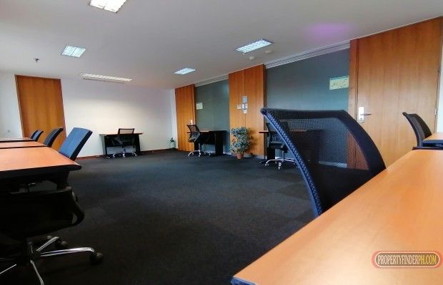 15-Seater Window Office for Rent in Makati ALL IN04