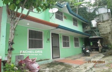 17k/month Mandaue Canduman House 5BR for rent02