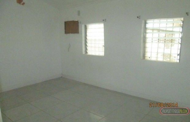 17k/month Mandaue Canduman House 5BR for rent03