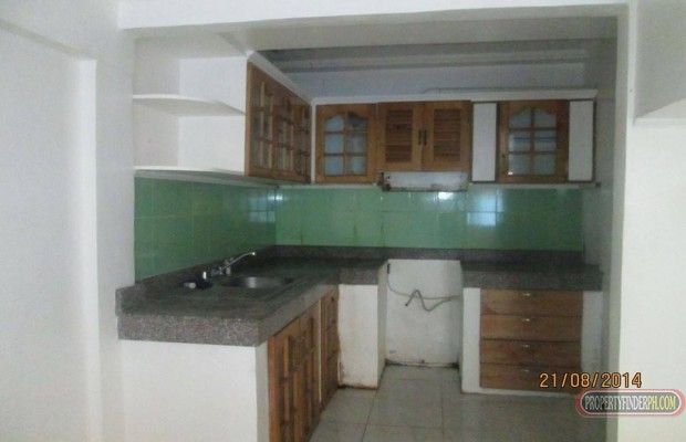 17k/month Mandaue Canduman House 5BR for rent04