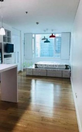 "Studio For Rent in Park Terraces, Makati City."01