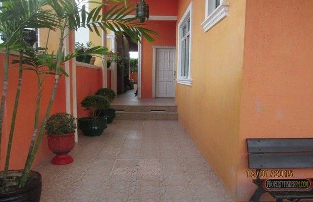 "Apartment For Rent in Tisa, Cebu City"04