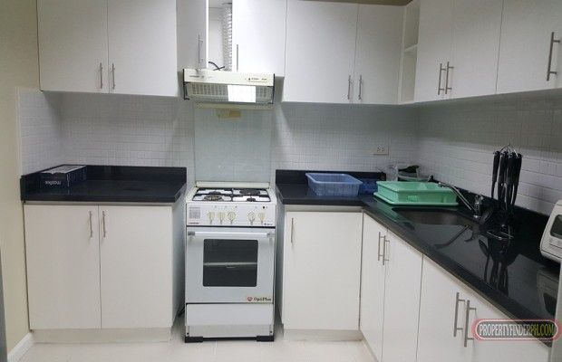 For rent 2 br Classica Tower Makati04
