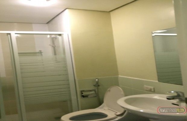 FOR RENT: 3BR FULLY FURNISHED FIFTH AVENUE PLACE BGC (beside Essensa)03