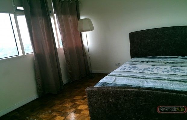 FOR RENT: 3BR FULLY FURNISHED FIFTH AVENUE PLACE BGC (beside Essensa)04