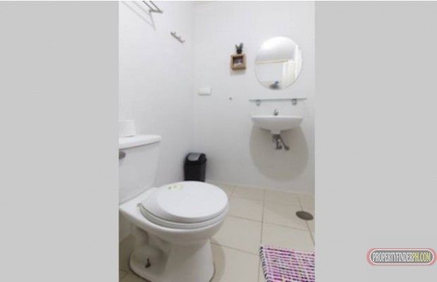Condo sharing for four.  Fully Furnished Studio unit in Mplace Condo i03