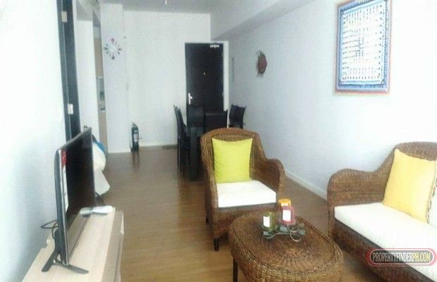 "1 BR Furnished Condo Unit in Two Serendra, BGC, Taguig"01