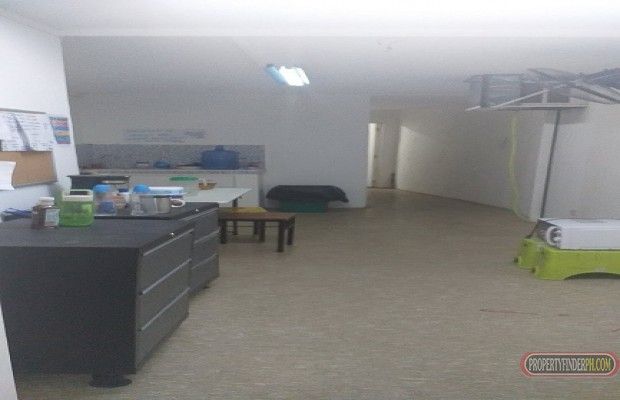 Office Space for Rent Ground Floor in Makati 200SQM.04