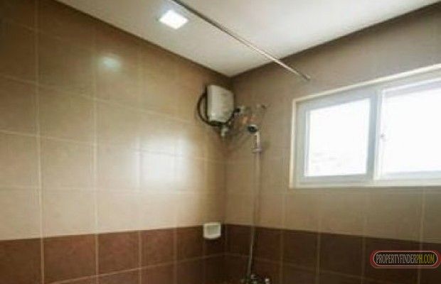 2BR Executive Condo For Rent Furnished with walk-in Closet04