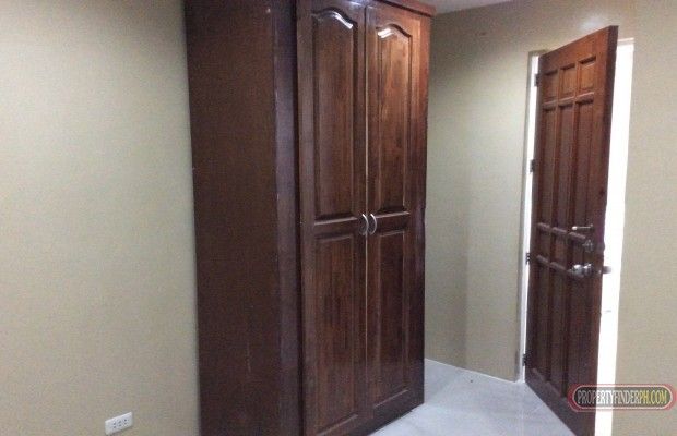 Room for RENT good for 4 persons (Free Light &amp; Water) w/ metal-fra03