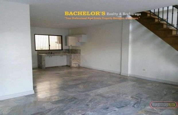 Happy Valley 4BR/3BA Townhouse For Rent04
