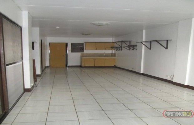 Guadalupe Andres Cebu City 4BR/3BA Townhouse for rent 25K04
