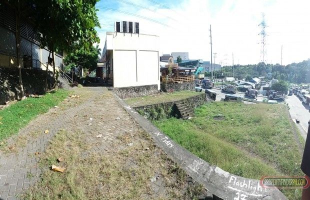 "Behind 7/11, beside GiligansSpace Ideal for Kiosk and BazaarPhp 8,"01