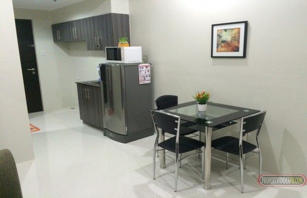 Studio condo fully furnished for rent at Wiltower 103