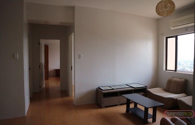 2 Bedroom Semi Furnished in Eastwood03