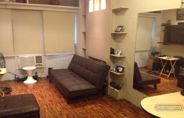 "Studio unit for rent in Scout Area, Quezon City"04