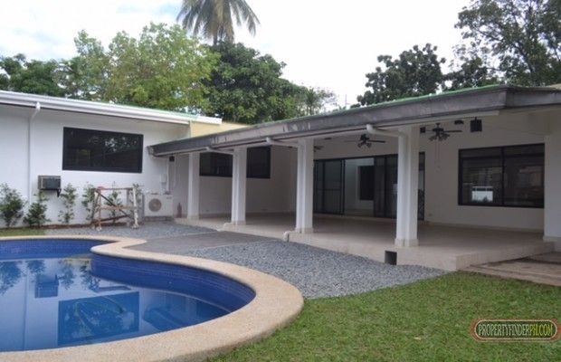 For Lease: Urdaneta Makati House and Lot03