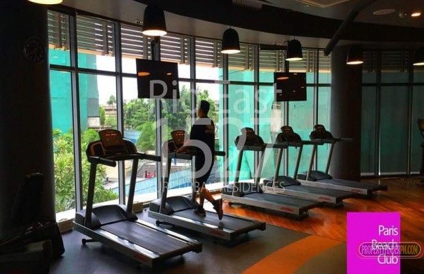 1BR unit at Azure Urban Resort Residences (staycation like no other) w01