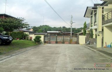 Happy Valley Townhouse For Rent in Cebu City02