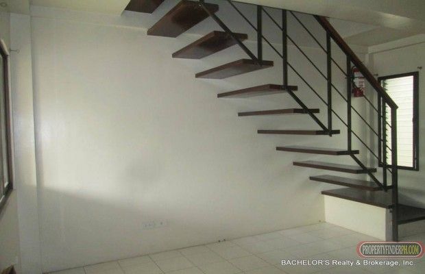 Happy Valley Townhouse For Rent in Cebu City03