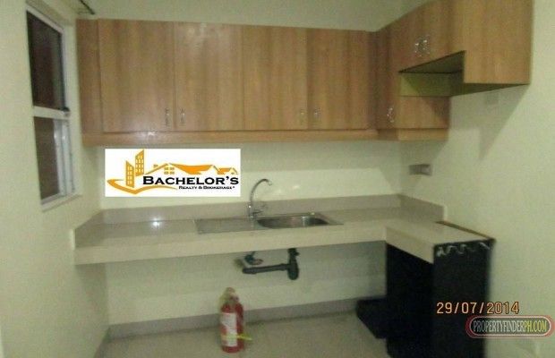 Apartment For Rent04