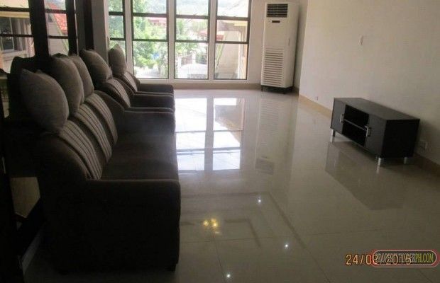 "House For Rent in Banawa, Cebu City"04