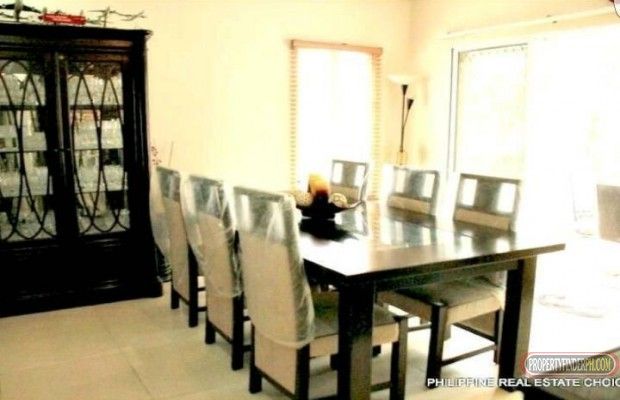 "House for Rent in Binan, Laguna"04