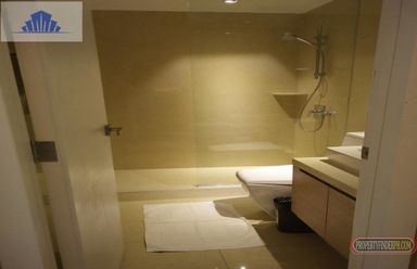"Fully Serviced One Shangri-la Place 1 Bedroom, above Shangri-la Plaza"02