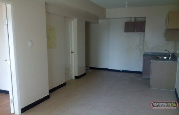 TIVOLI 1-BEDROOM CONDOMINIUM UNIT WITH BALCONY04